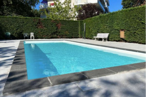 Residence near the beach 31 m with balconypool